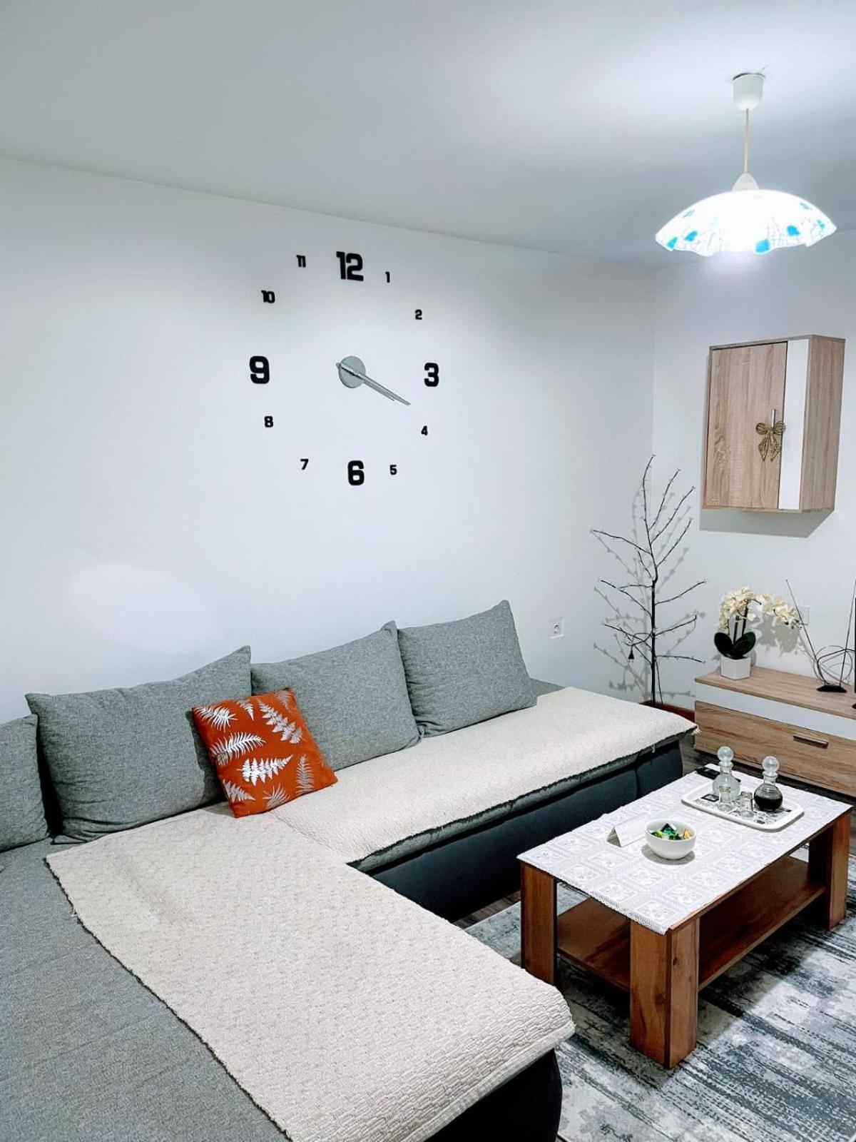 Apartma Tina